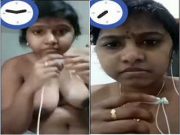 Desi Bhabhi Shows her Boobs and Pussy On Vc