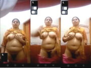 Horny Desi Bhabhi Shows Her Nude Body