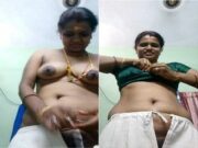 mallu Bhabhi Shows Her Boobs and Pussy